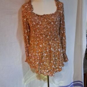 Jodifl Brown Ruffled Blouse with Long Sleeves and Asymmetrical Hem Size L